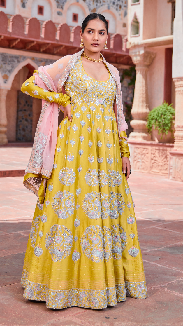 Sunhela Anarkali